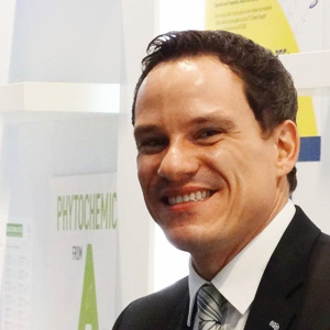 マイケル・スノーデン氏
